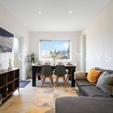 Watford Large 5Br Home - Contractors & Families Bagian luar foto