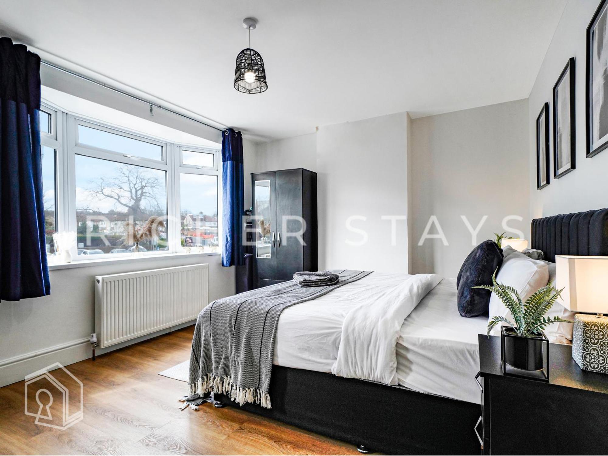 Watford Large 5Br Home - Contractors & Families Bagian luar foto